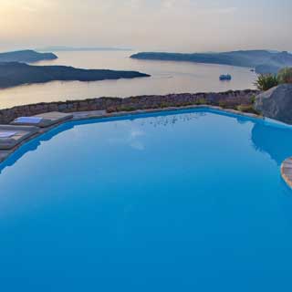 WHEN THE SUN IS SETTING AND THE CRUISE SHIPS ARE DEPARTING -SIT BACK AND CONTINUE TO ENJOY THE VIEW